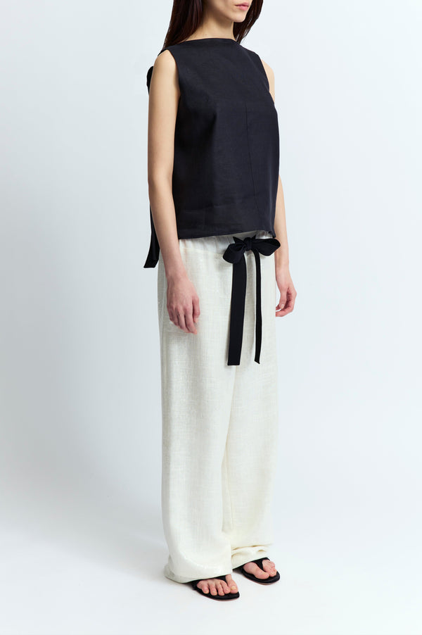 Ziella Top in Linen