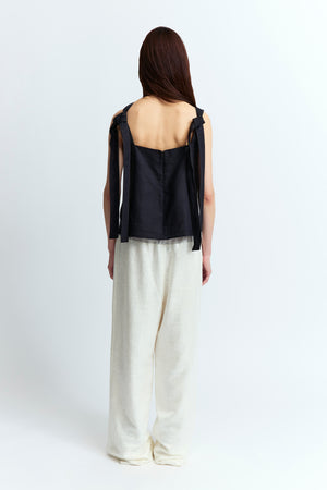 Ziella Top in Linen