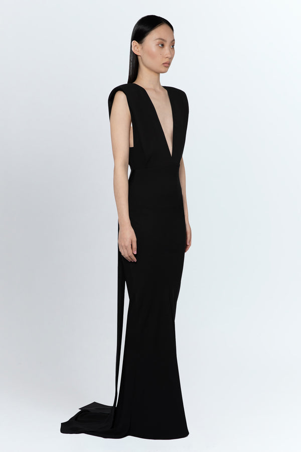 Sina Gown In Jet Black