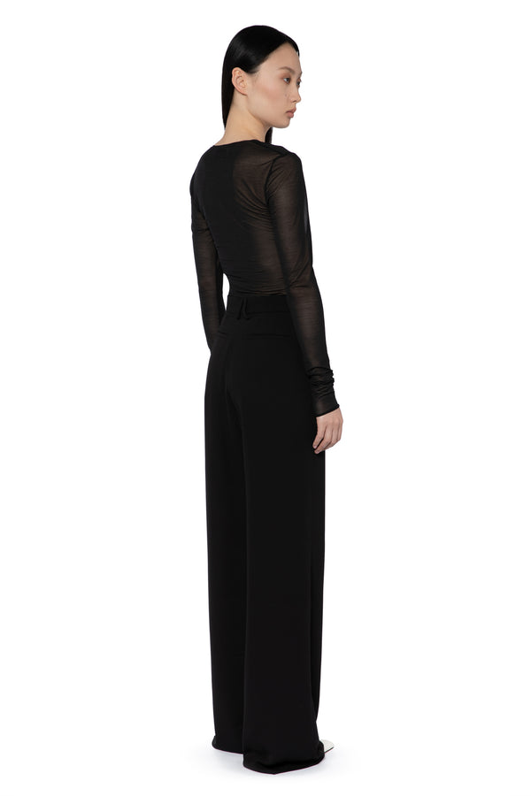 Serpina Top In Jet Black