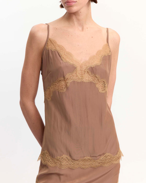Clio Top in Satin